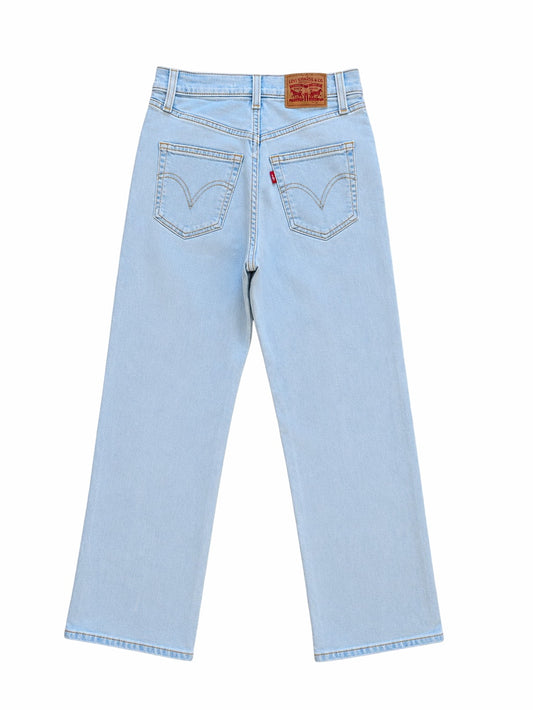 Jean levi's bleue clair de seconde main plié en parfaite condition Grade A pour revendeurs.