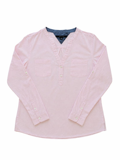 Chemise Tommy Hilfiger Rose de seconde main plié en parfaite condition Grade A pour revendeurs.
