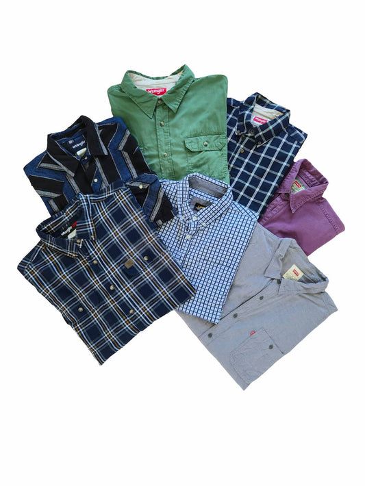 Lot de chemises Wrangler de seconde main pliés en parfaite condition Grade A pour revendeurs.