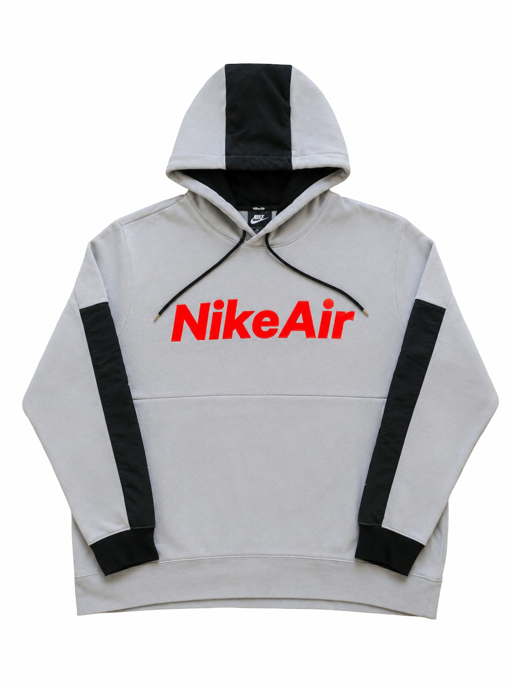 Sweat Nike air blanc de seconde main plié en parfaite condition Grade A pour revendeurs.